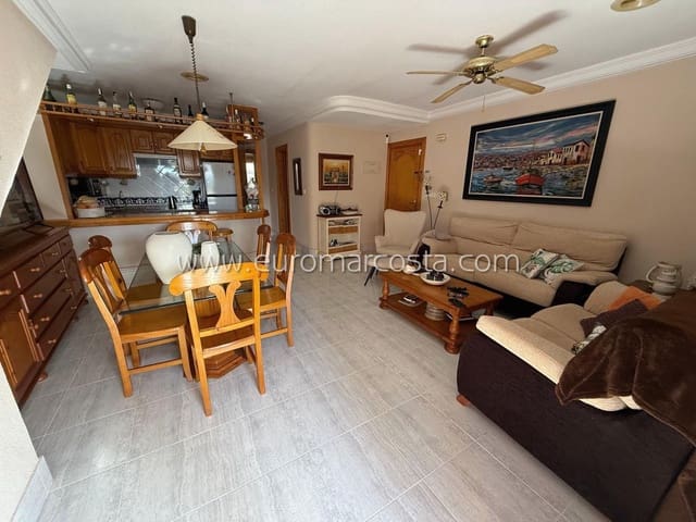 4 soveværelse Bungalow til salg i Guardamar del Segura med swimmingpool garage - € 360.000 (Ref: 8728327)