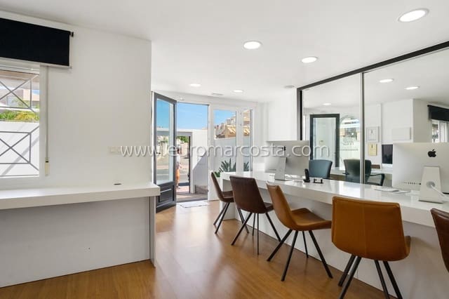 3 Zimmer Reihenhaus zu verkaufen in Torrevieja mit Pool - 255.000 € (Ref: 8734679)