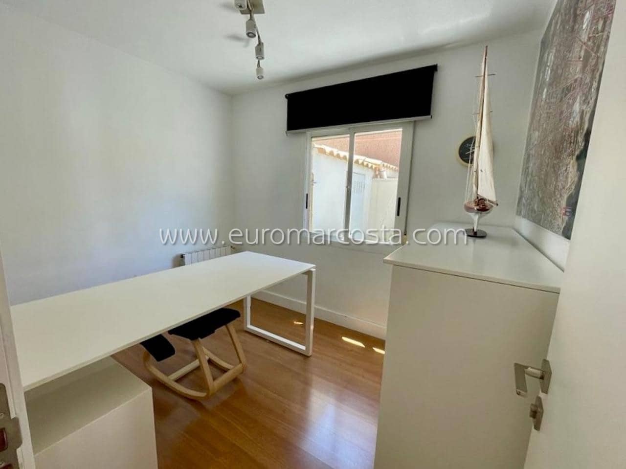 3 sovrum Radhus till salu i Torrevieja med pool - 255 000 € (Ref: 8734679)