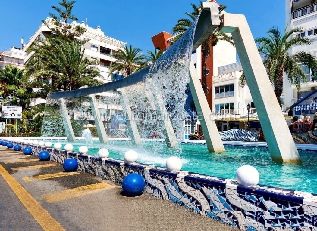 3 sovrum Radhus till salu i Torrevieja med pool - 255 000 € (Ref: 8734679)