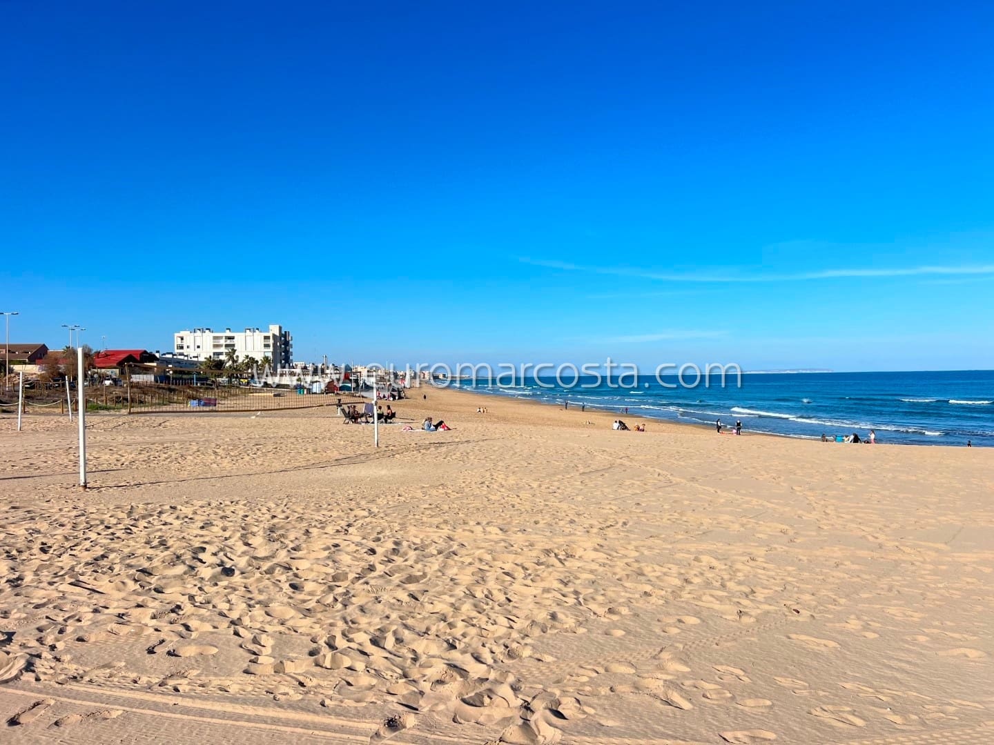 3 sovrum Radhus till salu i Torrevieja med pool - 255 000 € (Ref: 8734679)