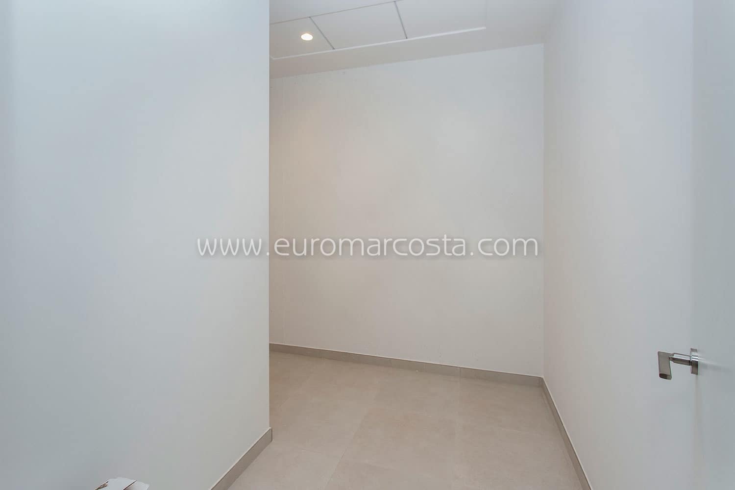 3 camera da letto Villa in vendita in Hondon de las Nieves con piscina garage - 357.250 € (Rif: 8739037)