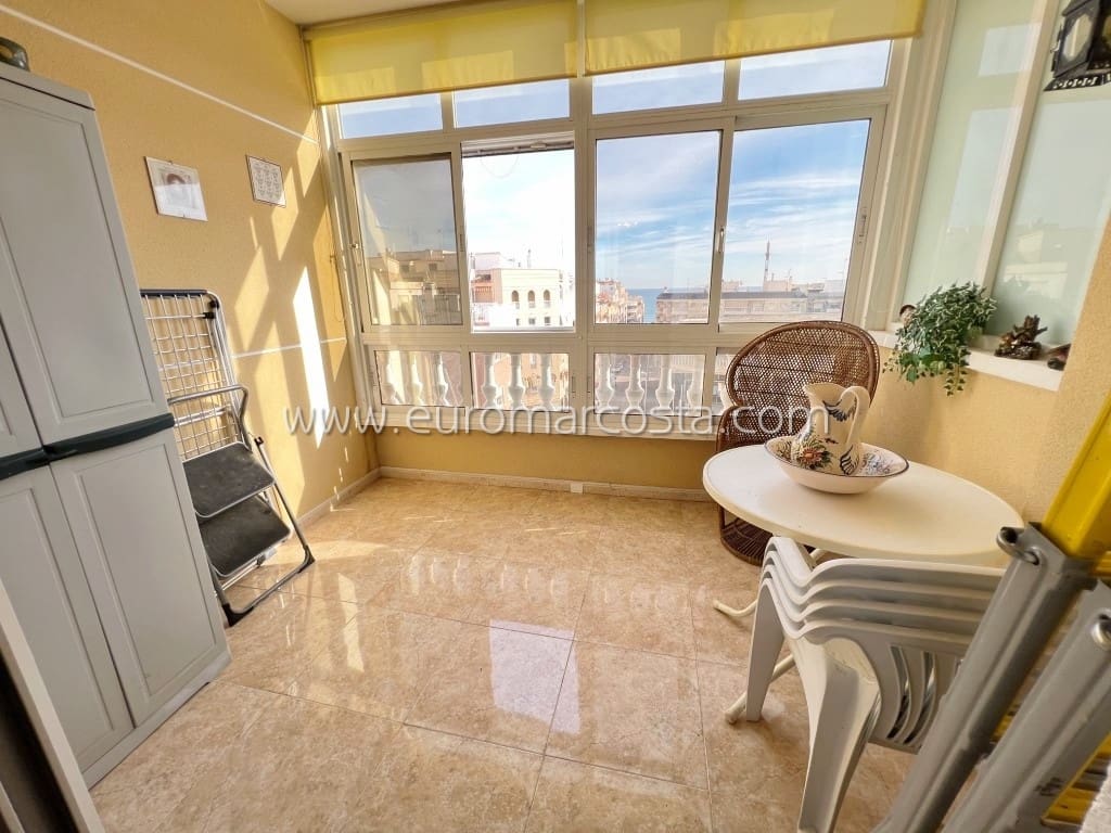 3 bedroom Apartment for sale in Guardamar del Segura with garage - € 259,000 (Ref: 8759164)