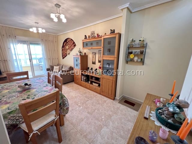 Apartamento de 3 habitaciones en Guardamar del Segura en venta con garaje - 259.000 € (Ref: 8759164)