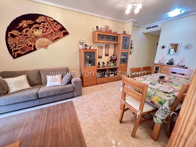 Apartamento de 3 habitaciones en Guardamar del Segura en venta con garaje - 259.000 € (Ref: 8759164)