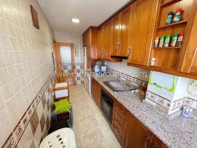 Apartamento de 3 habitaciones en Guardamar del Segura en venta con garaje - 259.000 € (Ref: 8759164)