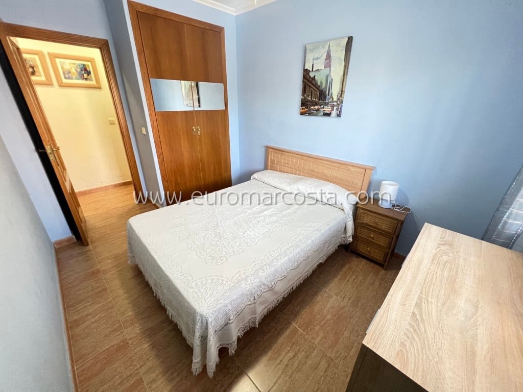 3 soveværelse Villa til salg i Guardamar del Segura med swimmingpool garage - € 248.000 (Ref: 8759472)