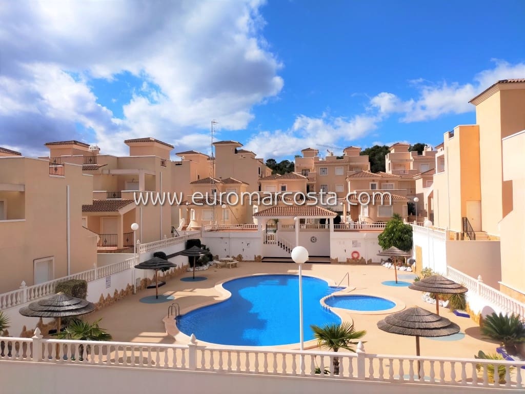 3 sovrum Radhus till salu i San Miguel de Salinas med pool garage - 220 000 € (Ref: 8774452)