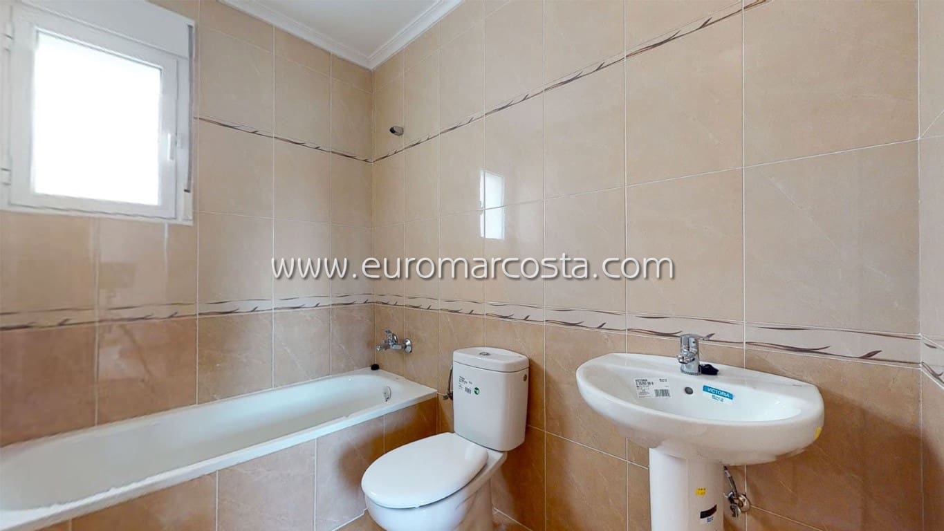 3 sovrum Radhus till salu i San Miguel de Salinas med pool garage - 220 000 € (Ref: 8774452)