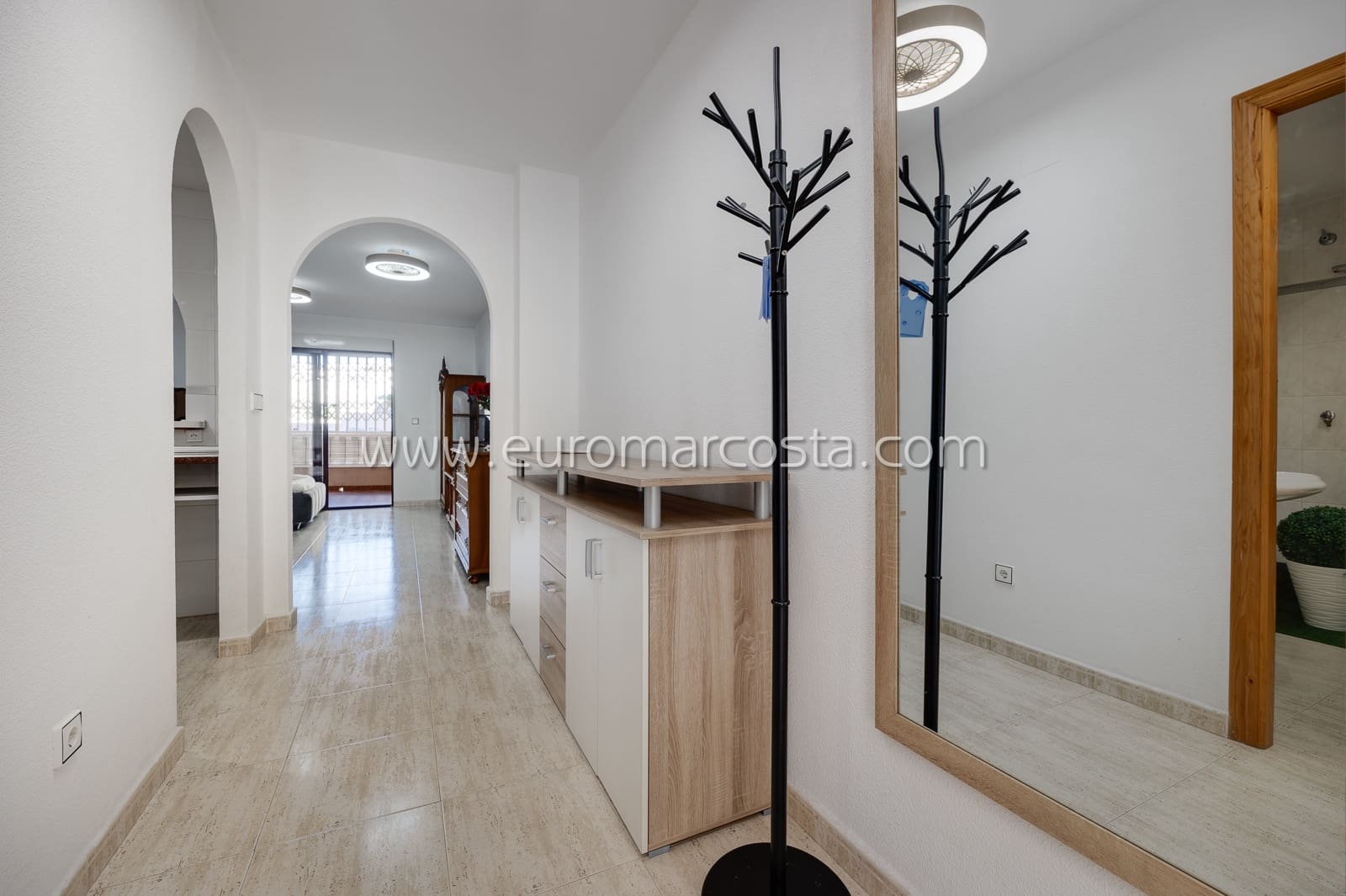 2 soveværelse Lejlighed til salg i Torrevieja - € 157.000 (Ref: 8785411)