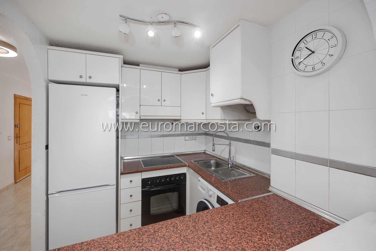 2 soveværelse Lejlighed til salg i Torrevieja - € 157.000 (Ref: 8785411)