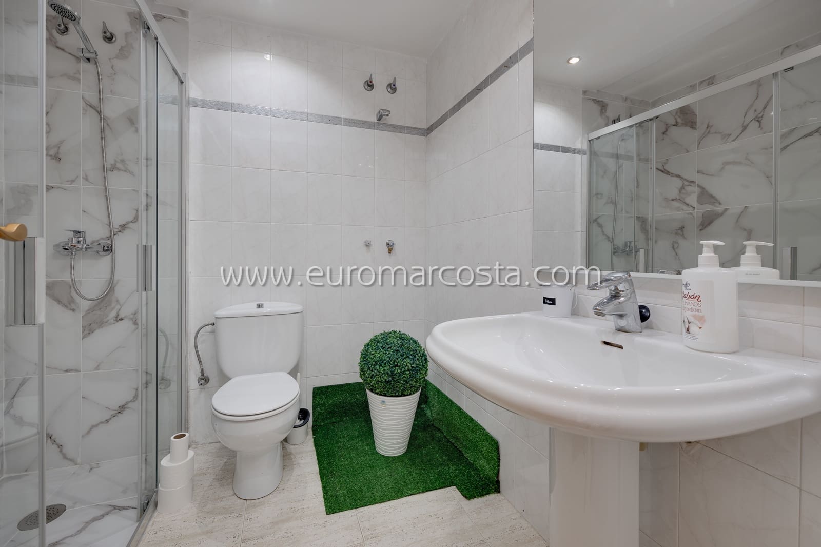 2 soveværelse Lejlighed til salg i Torrevieja - € 157.000 (Ref: 8785411)