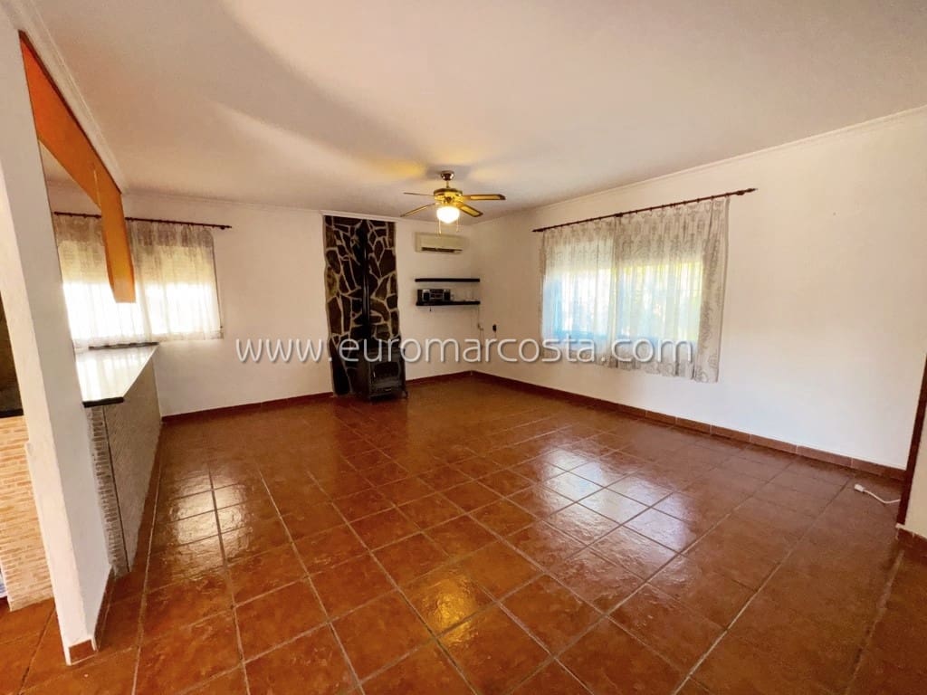 3 soveværelse Finca/Landehus til salg i Fortuna med swimmingpool garage - € 245.000 (Ref: 8823582)