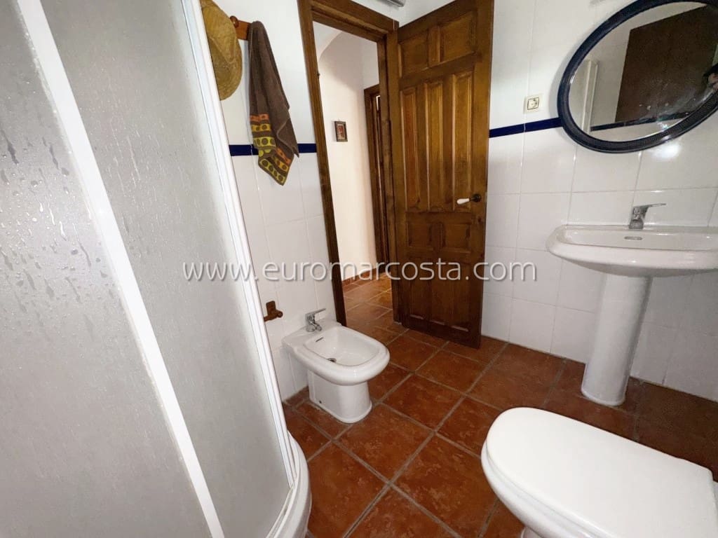 3 soveværelse Finca/Landehus til salg i Fortuna med swimmingpool garage - € 245.000 (Ref: 8823582)