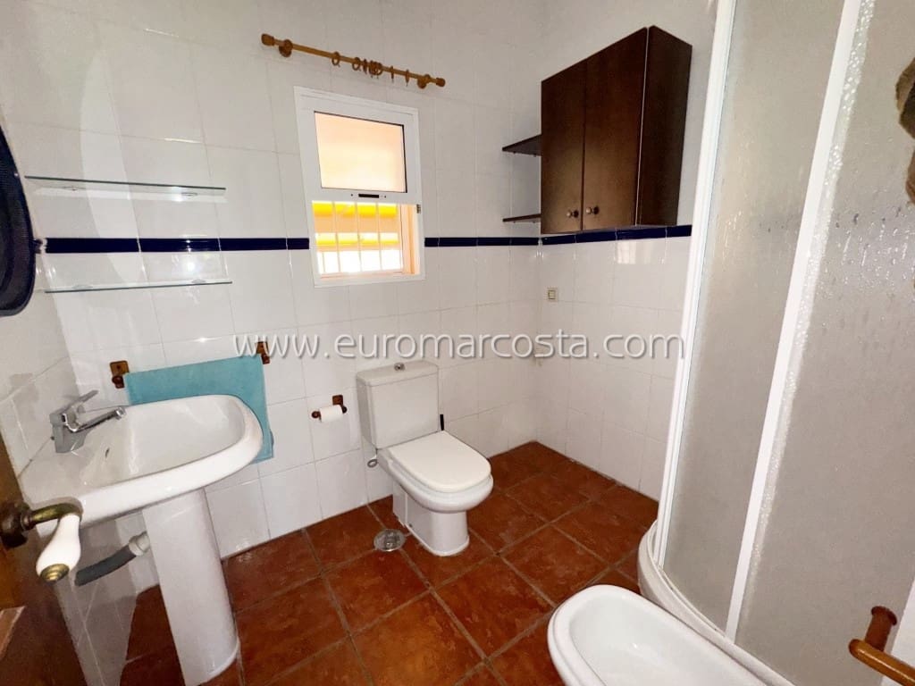 3 soveværelse Finca/Landehus til salg i Fortuna med swimmingpool garage - € 245.000 (Ref: 8823582)