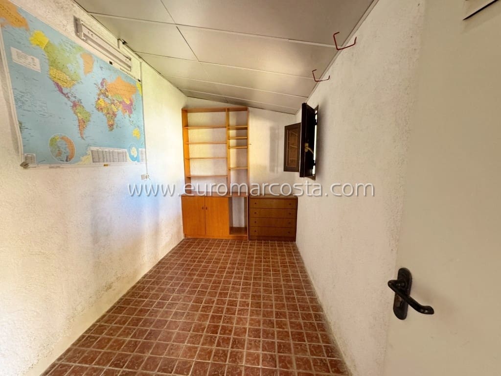 3 soveværelse Finca/Landehus til salg i Fortuna med swimmingpool garage - € 245.000 (Ref: 8823582)