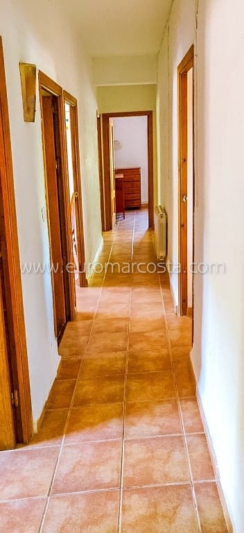 2 sypialnia Finka/Dom wiejski na sprzedaż w Fortuna z basenem garażem - 242 000 € (Ref: 8825996)