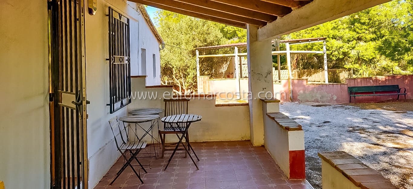 2 sypialnia Finka/Dom wiejski na sprzedaż w Fortuna z basenem garażem - 242 000 € (Ref: 8825996)