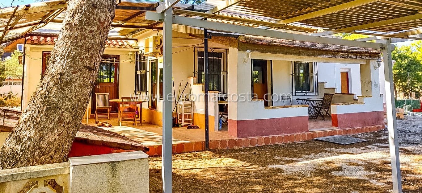 2 bedroom Finca/Country House for sale in Fortuna with pool garage - € 242,000 (Ref: 8825996)