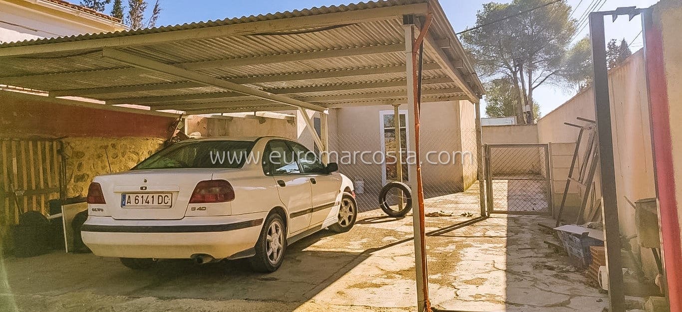 2 bedroom Finca/Country House for sale in Fortuna with pool garage - € 242,000 (Ref: 8825996)