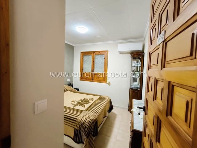 2 chambre Villa/Maison Mitoyenne à vendre à San Fulgencio avec garage - 129 800 € (Ref: 8845778)