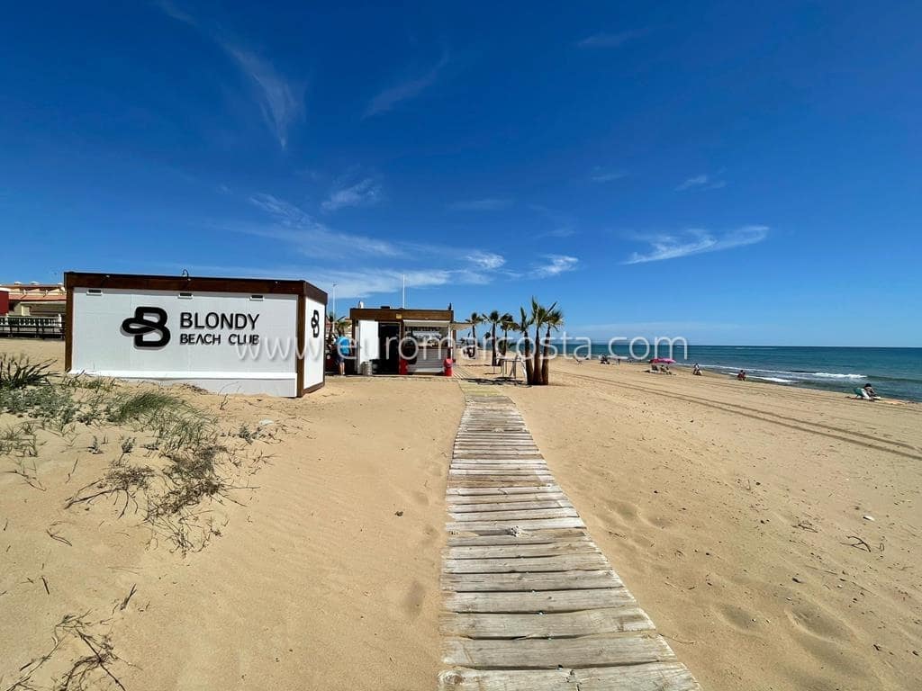 2 soveværelse Lejlighed til salg i La Mata med swimmingpool garage - € 340.000 (Ref: 8868052)