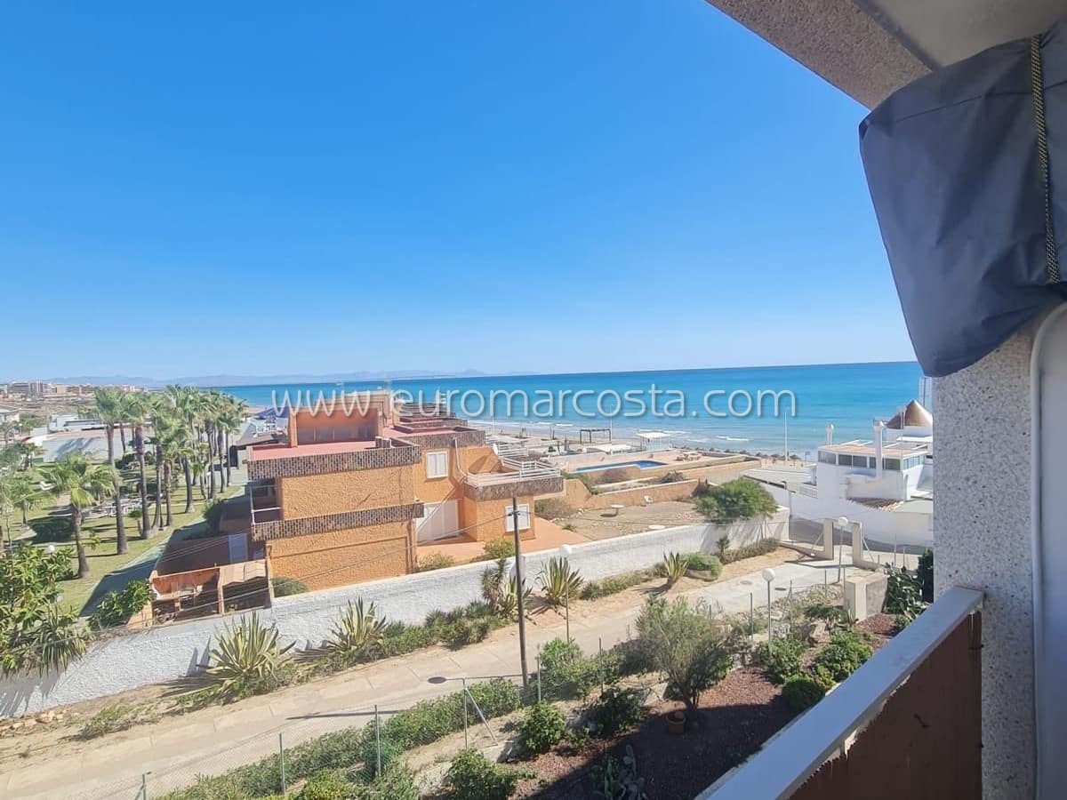 2 soveværelse Lejlighed til salg i La Mata med swimmingpool garage - € 340.000 (Ref: 8868052)