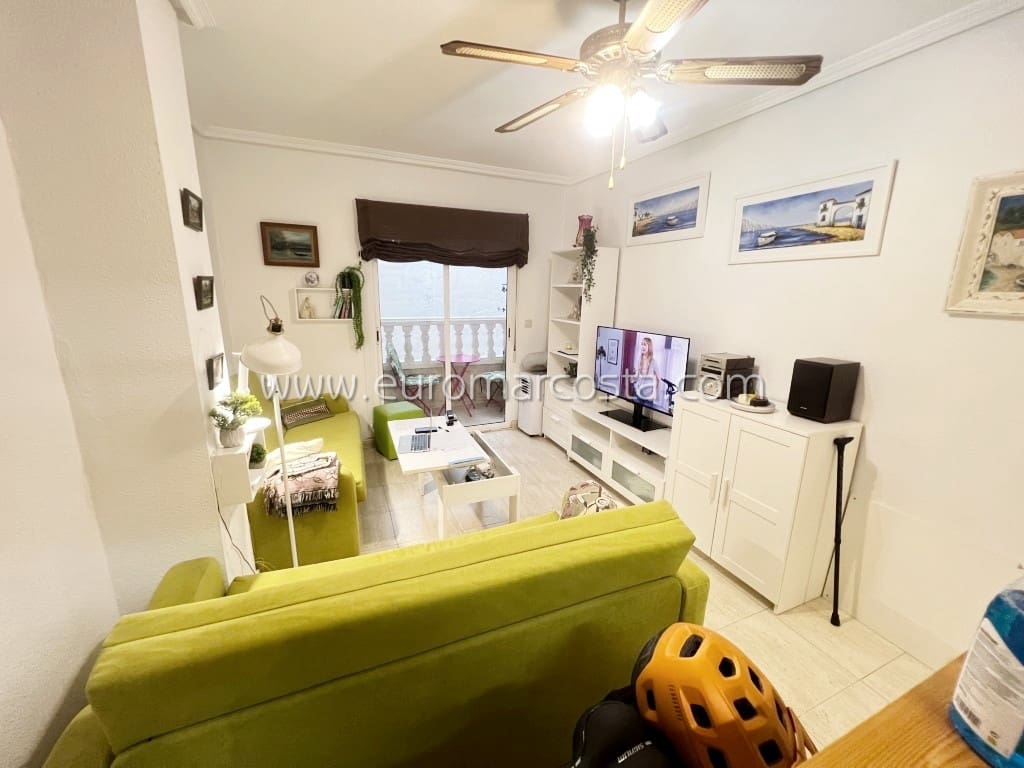 1 bedroom Apartment for sale in Torrevieja - € 109,900 (Ref: 8891863)
