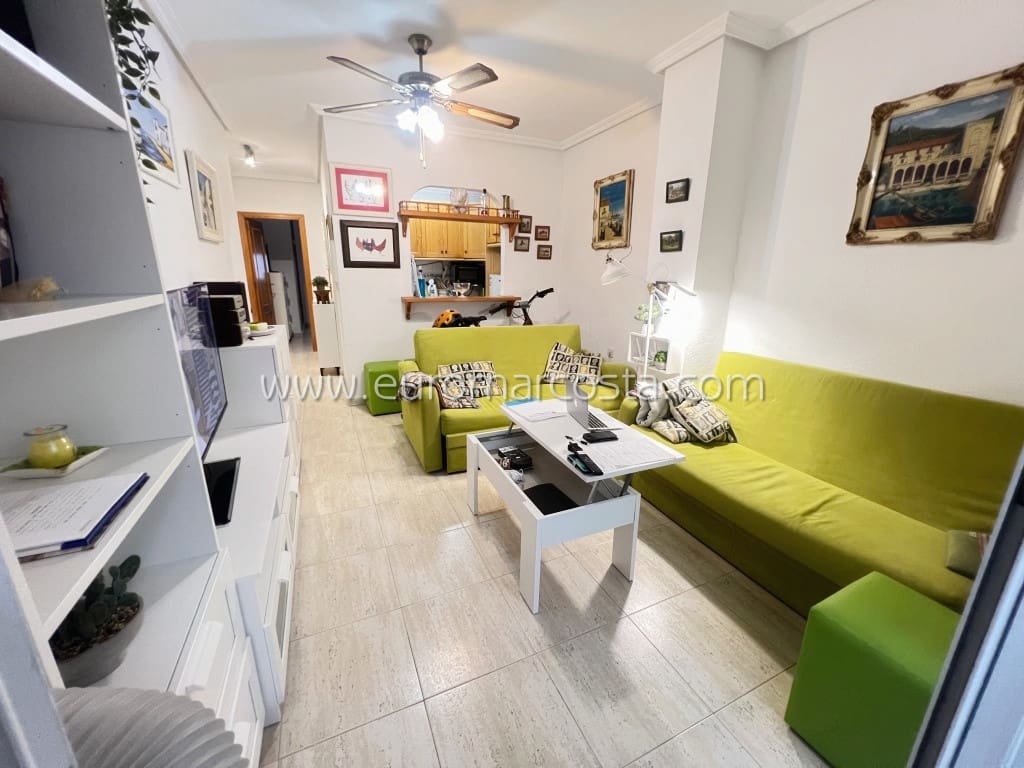 1 bedroom Apartment for sale in Torrevieja - € 109,900 (Ref: 8891863)