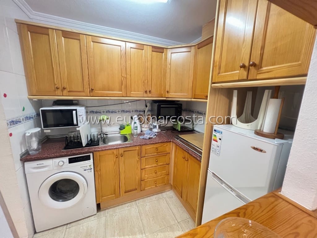 1 bedroom Apartment for sale in Torrevieja - € 109,900 (Ref: 8891863)