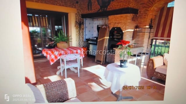 4 soveværelse Finca/Landehus til salg i Los Montesinos med swimmingpool garage - € 670.000 (Ref: 8916751)