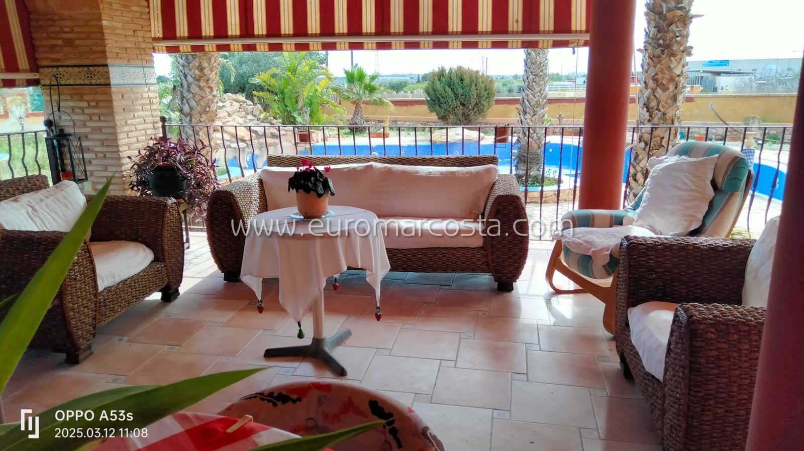 4 soveværelse Finca/Landehus til salg i Los Montesinos med swimmingpool garage - € 670.000 (Ref: 8916751)