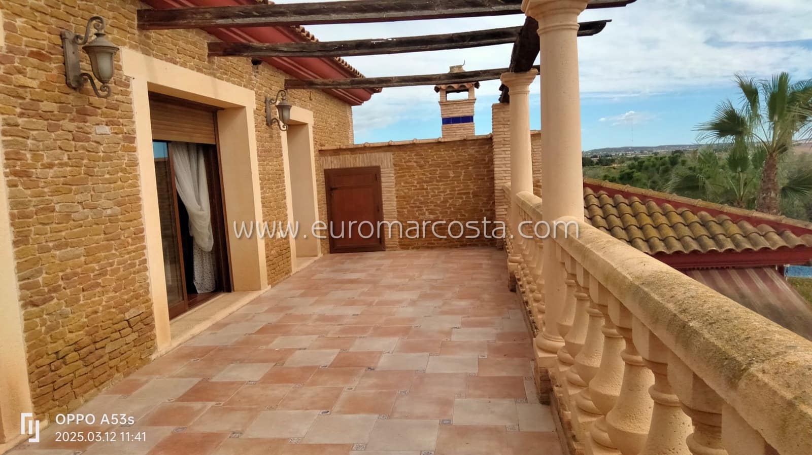 4 soveværelse Finca/Landehus til salg i Los Montesinos med swimmingpool garage - € 670.000 (Ref: 8916751)