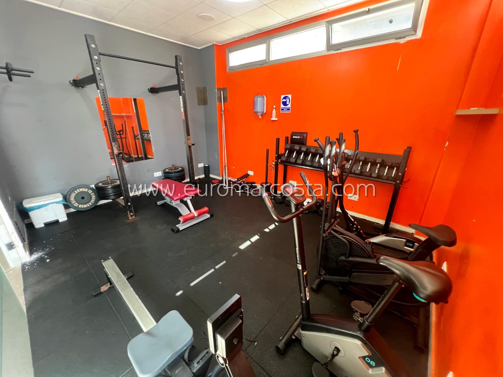 3 soveværelse Bungalow til salg i Guardamar del Segura med swimmingpool - € 228.000 (Ref: 8930748)