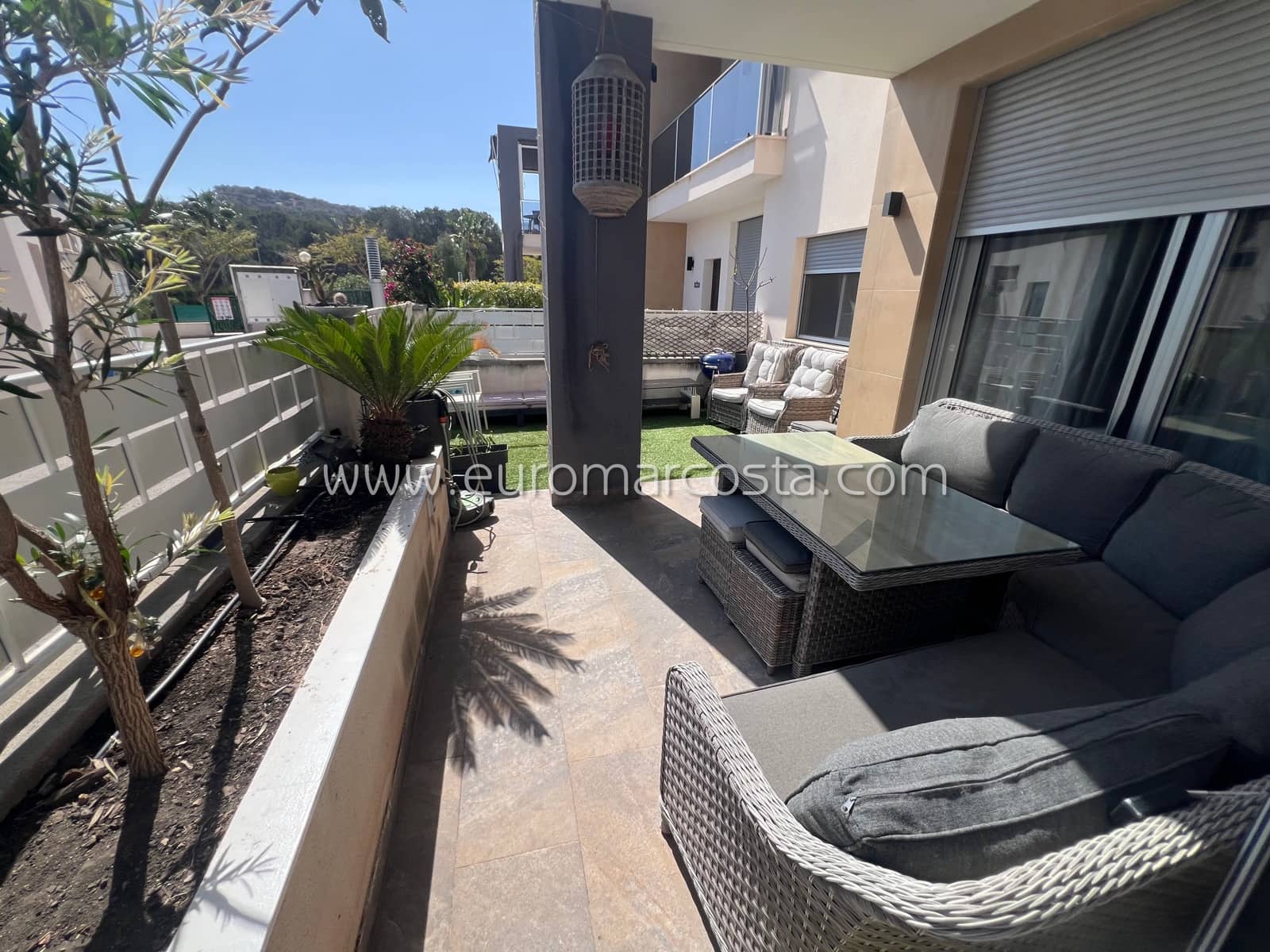 3 soveværelse Bungalow til salg i Guardamar del Segura med swimmingpool - € 228.000 (Ref: 8930748)