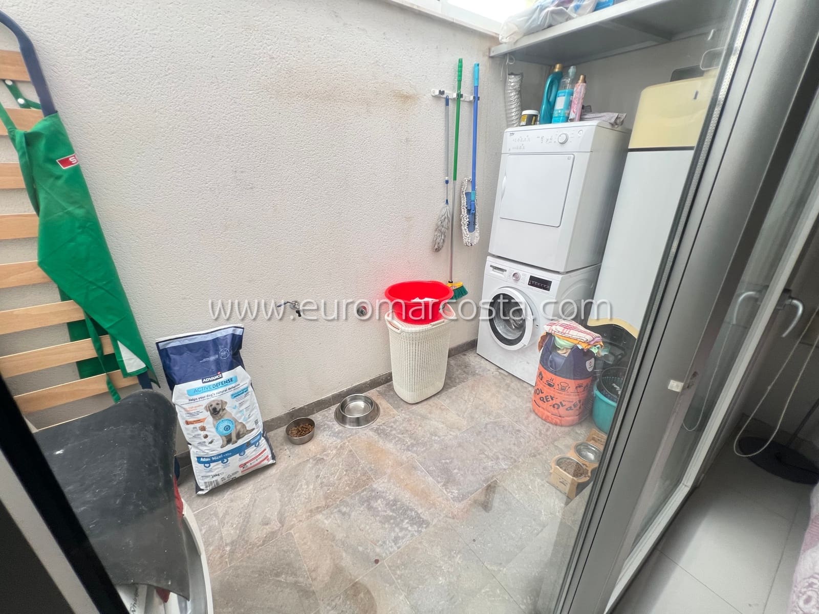 3 soveværelse Bungalow til salg i Guardamar del Segura med swimmingpool - € 228.000 (Ref: 8930748)