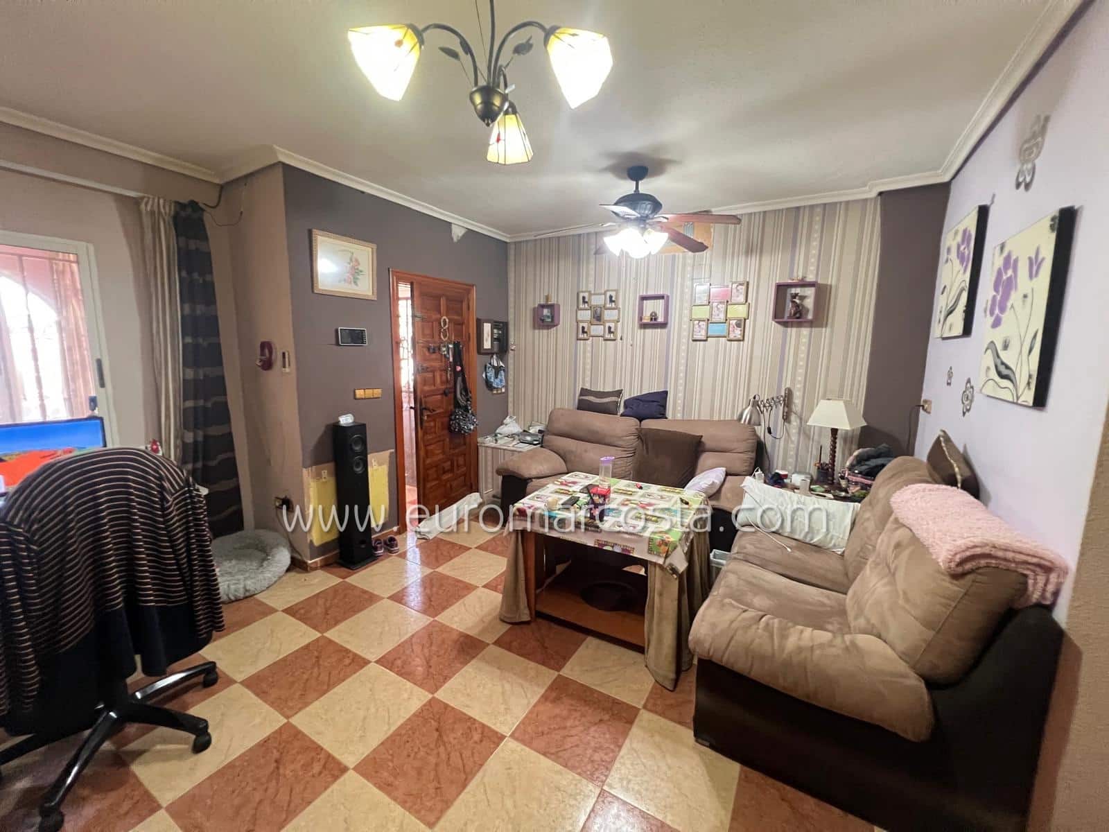 3 quarto Moradia em Banda para venda em Torrevieja com garagem - 175 000 € (Ref: 8993400)