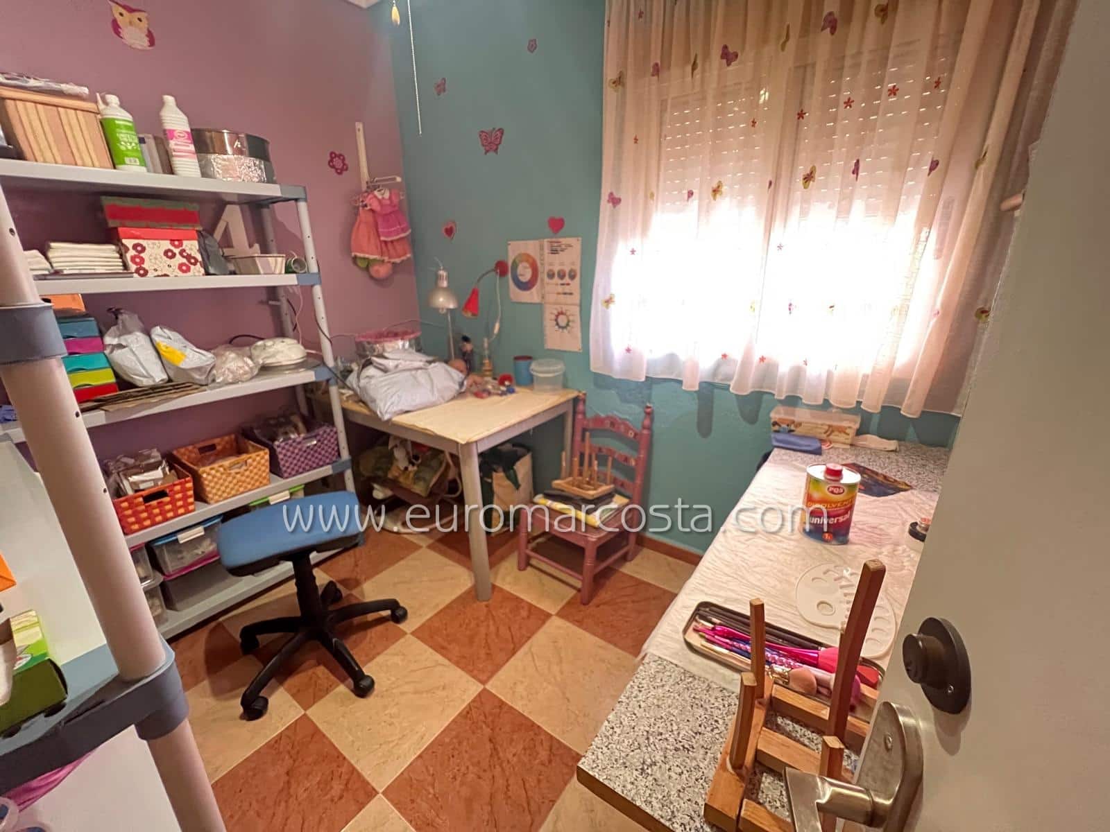 3 quarto Moradia em Banda para venda em Torrevieja com garagem - 175 000 € (Ref: 8993400)