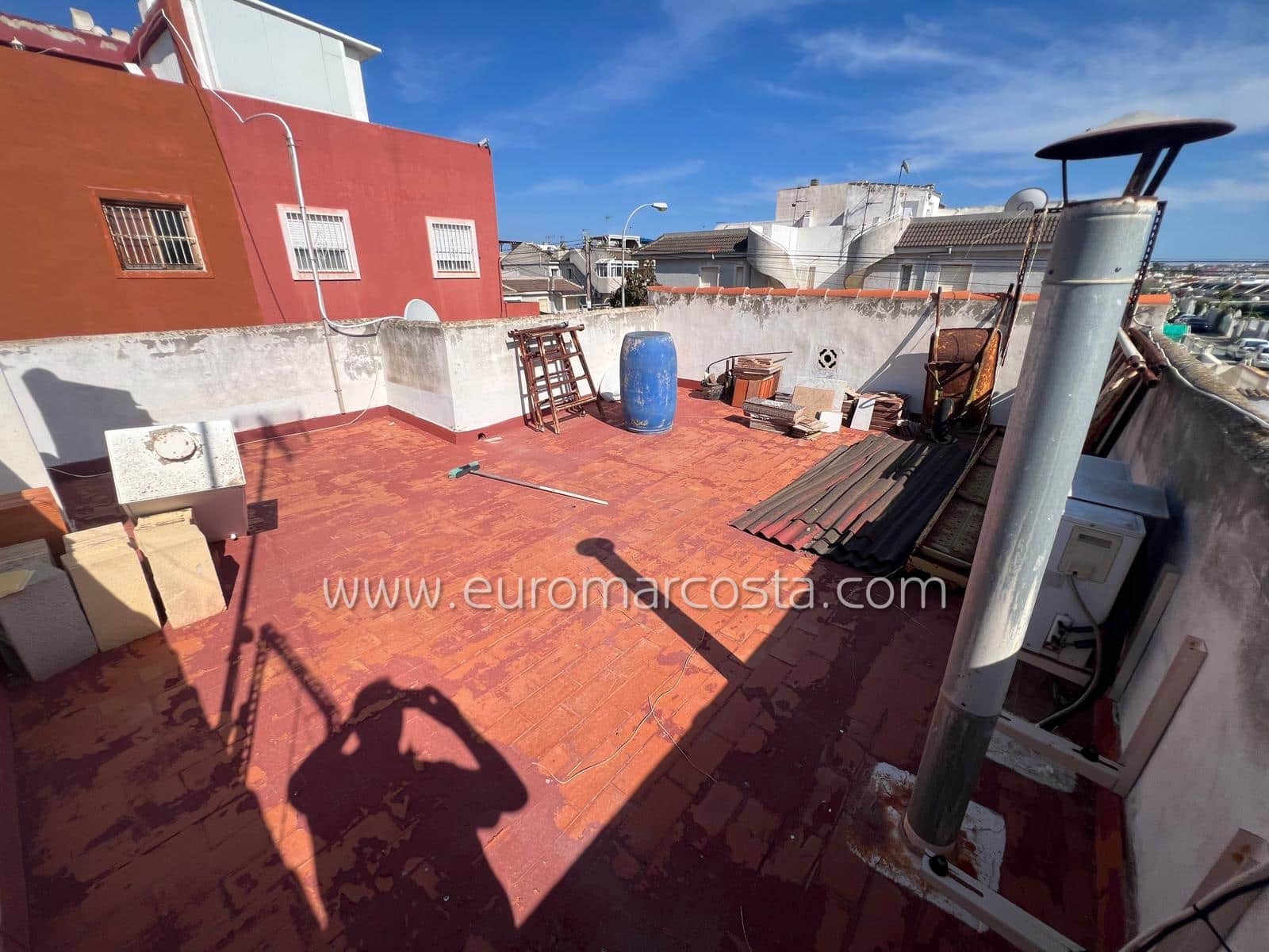 3 quarto Moradia em Banda para venda em Torrevieja com garagem - 175 000 € (Ref: 8993400)