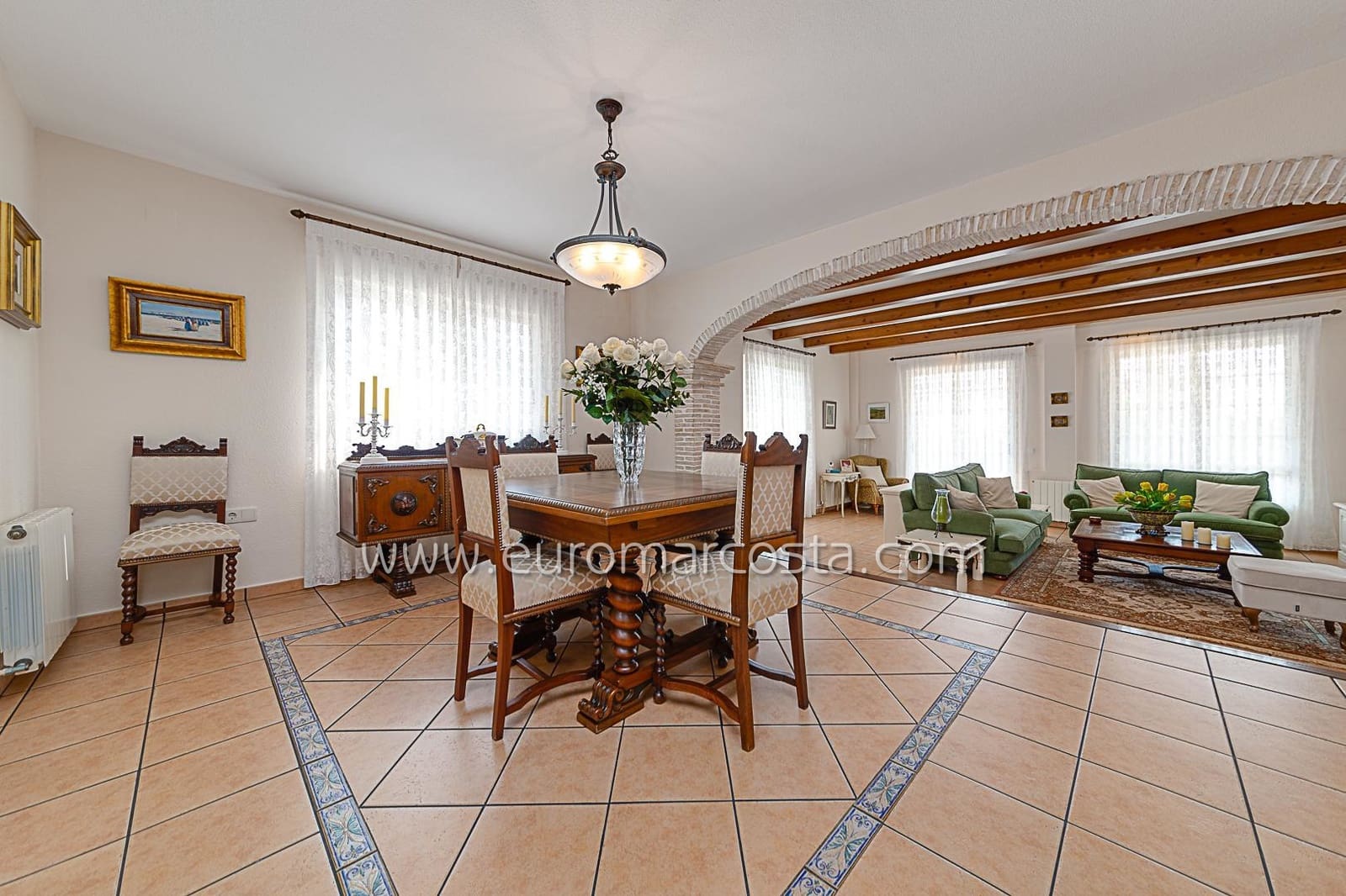 5 slaapkamer Villa te koop in Torrevieja met zwembad garage - € 1.575.000 (Ref: 9022189)