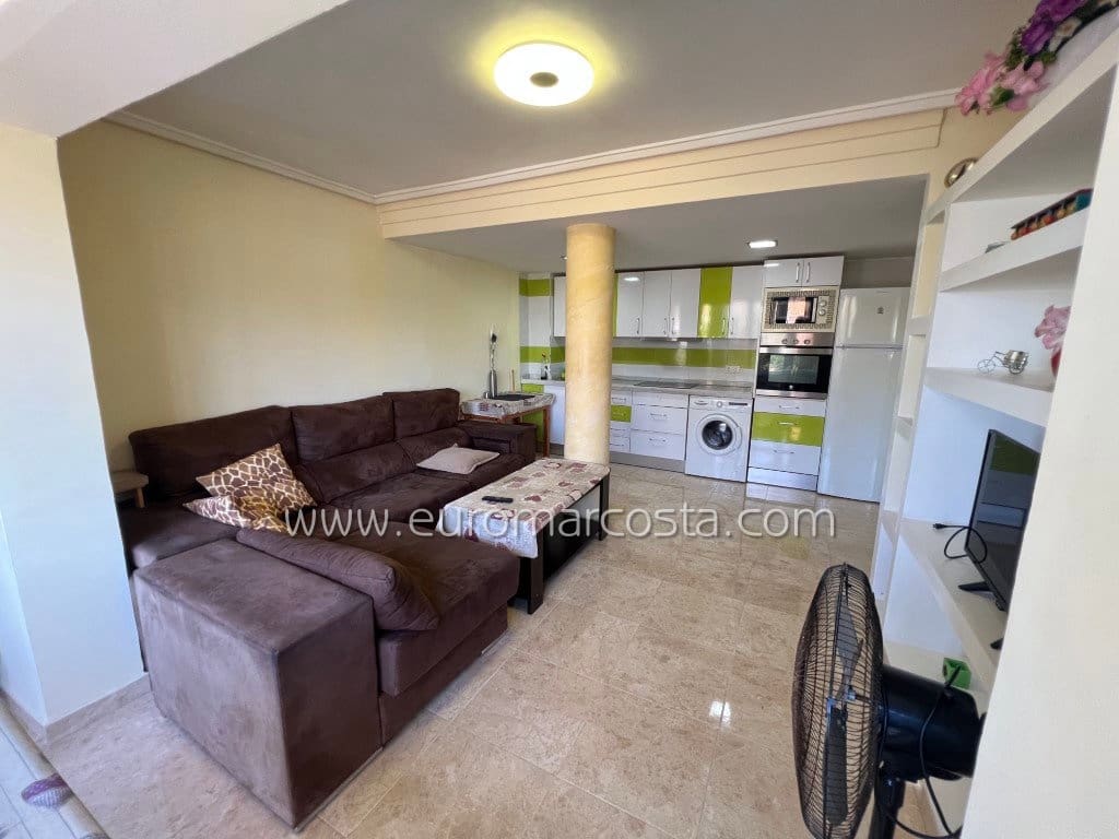 1 soveværelse Lejlighed til salg i La Mata med swimmingpool - € 190.000 (Ref: 9025526)