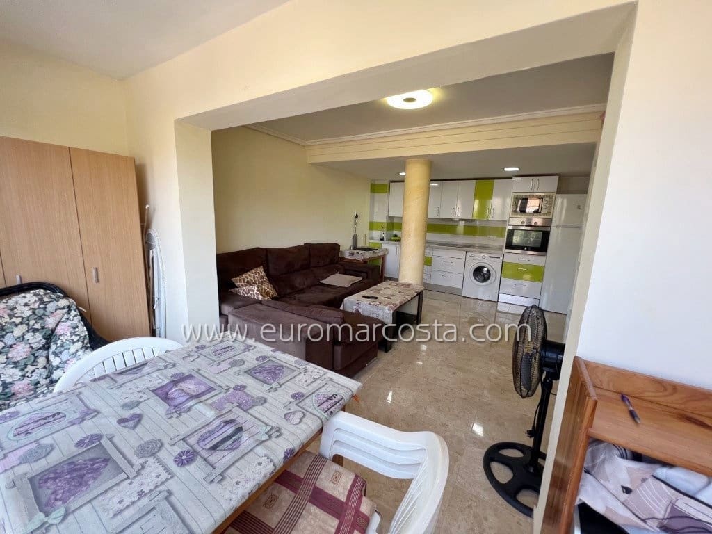1 soveværelse Lejlighed til salg i La Mata med swimmingpool - € 190.000 (Ref: 9025526)