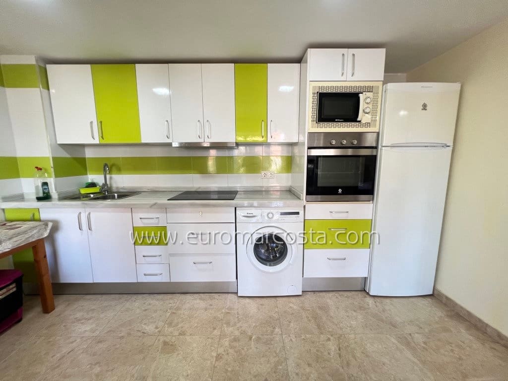 1 soveværelse Lejlighed til salg i La Mata med swimmingpool - € 190.000 (Ref: 9025526)