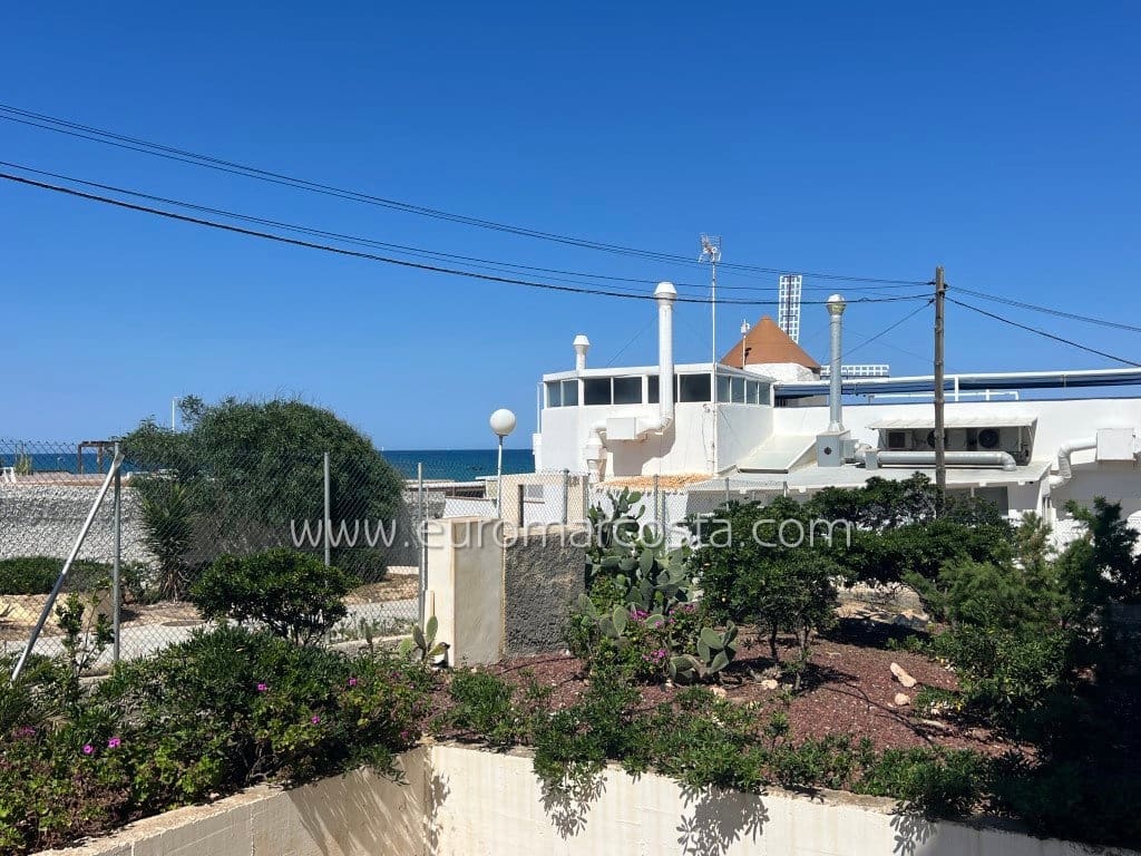 1 soveværelse Lejlighed til salg i La Mata med swimmingpool - € 190.000 (Ref: 9025526)
