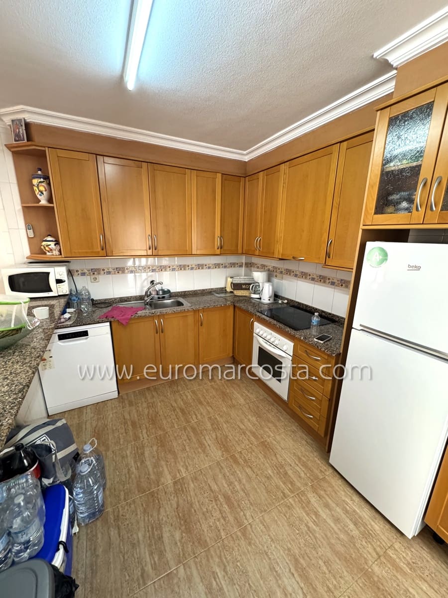 3 Zimmer Reihenhaus zu verkaufen in Guardamar del Segura mit Pool Garage - 223.490 € (Ref: 9057087)