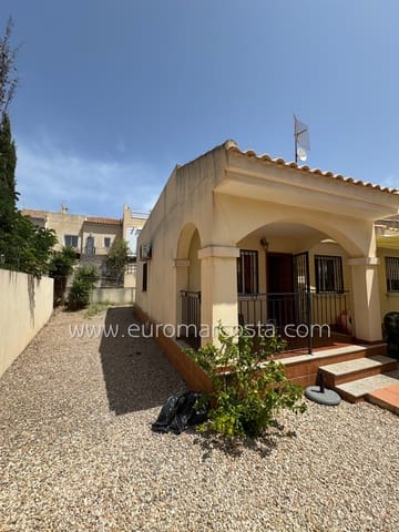 3 Zimmer Reihenhaus zu verkaufen in El Moncayo - El Pòrtic, Guardamar del Segura mit Pool Garage - 223.490 € (Ref: 9057087)