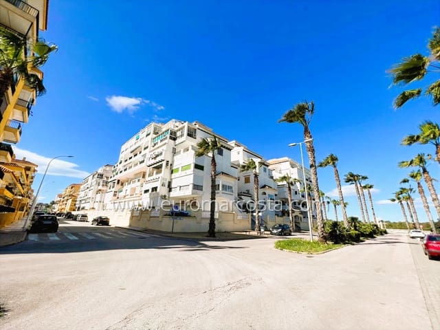 1 Zimmer Apartment zu verkaufen in La Mata, Torrevieja mit Pool - 119.900 € (Ref: 9131828)