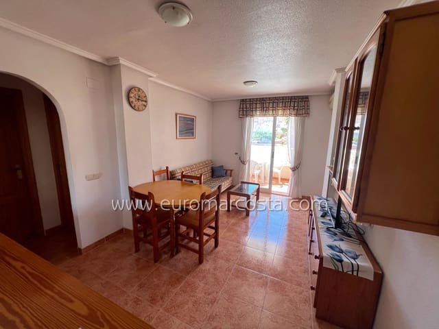 2 Zimmer Apartment zu verkaufen in Torrevieja mit Pool Garage - 135.000 € (Ref: 9153458)