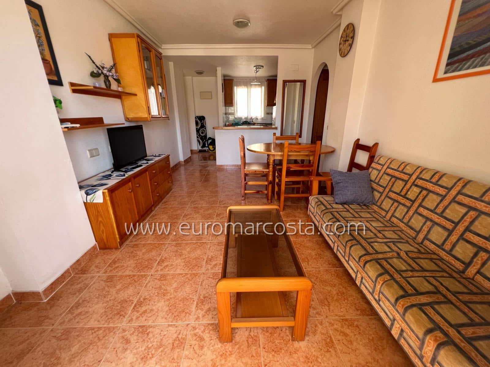 2 Zimmer Apartment zu verkaufen in Torrevieja mit Pool Garage - 135.000 € (Ref: 9153458)