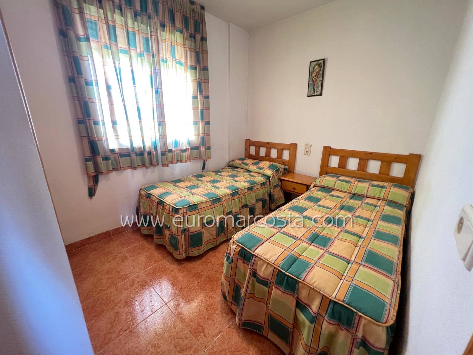 2 Zimmer Apartment zu verkaufen in Torrevieja mit Pool Garage - 135.000 € (Ref: 9153458)